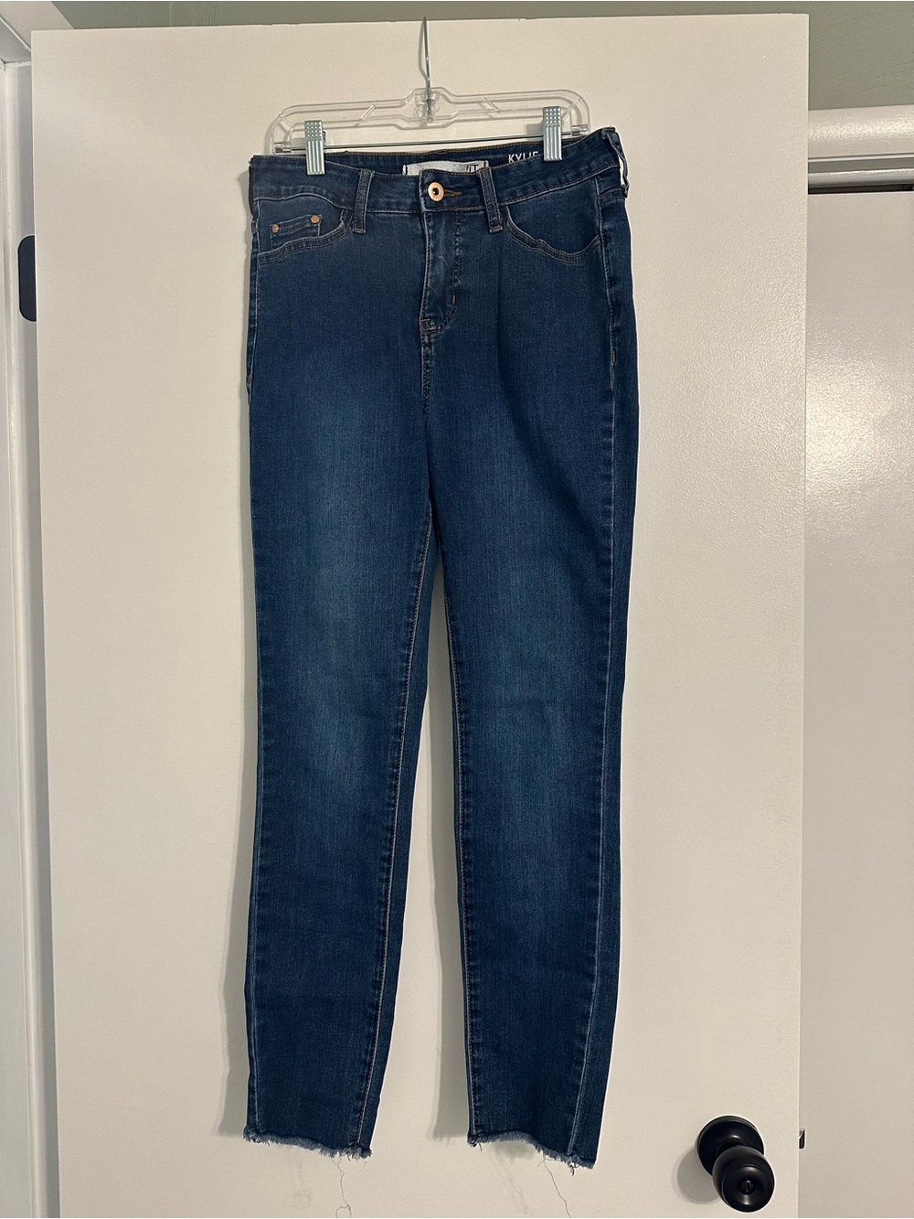 Kylie High-Rise Curvy Skinny Ankle Jeans, Size 4, Gently Worn